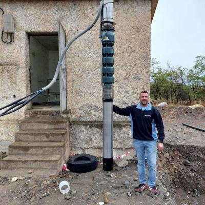 Bomba sumergida caprari 80 cv con camisa de refrigeración